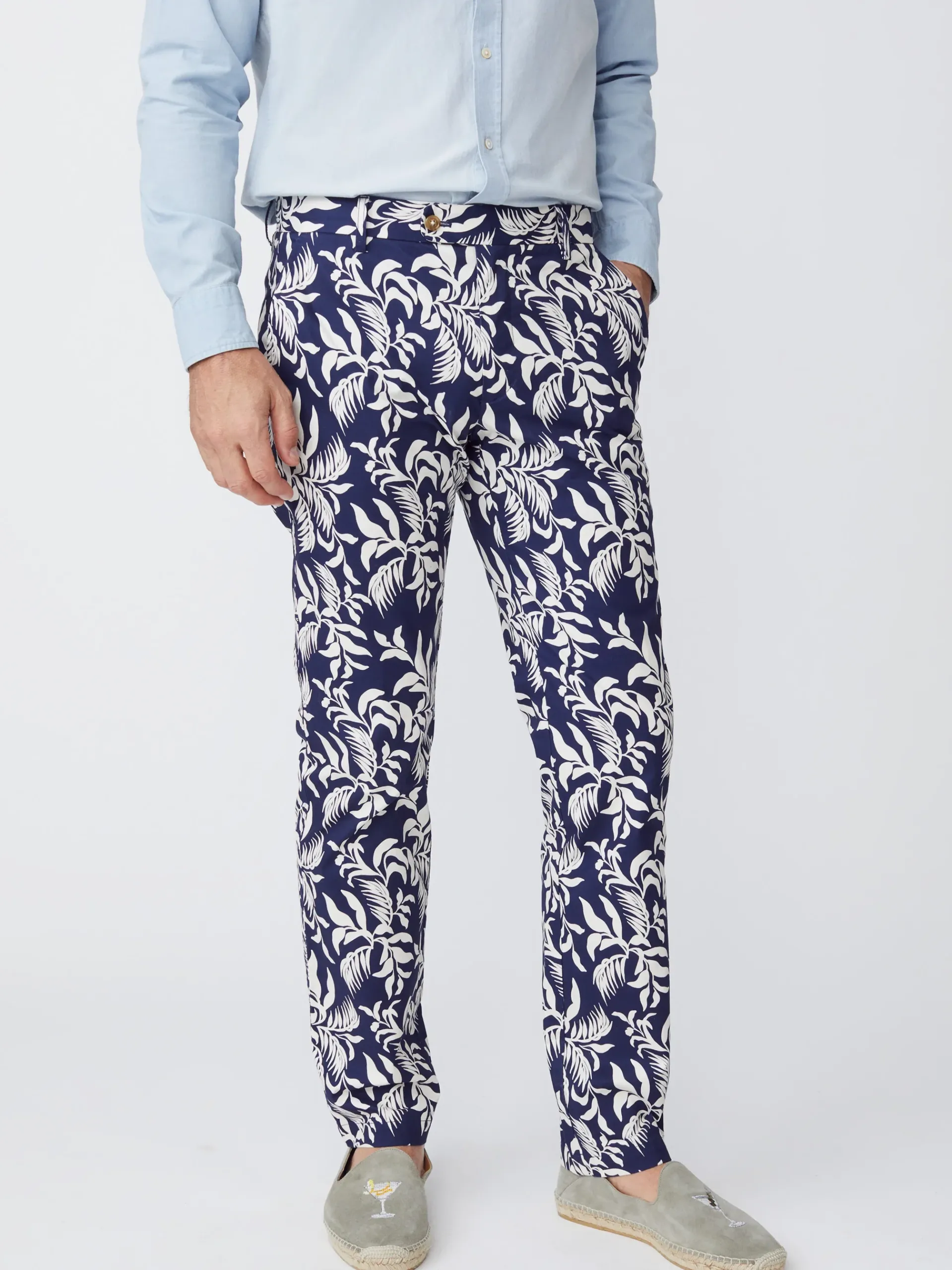 J.McLaughlin Lukas Pants In Jardin Leaf- Pants